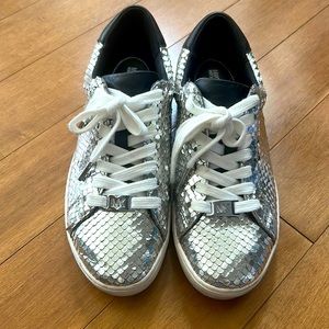 Metallic Michael Kors leather sneakers - women’s size 6